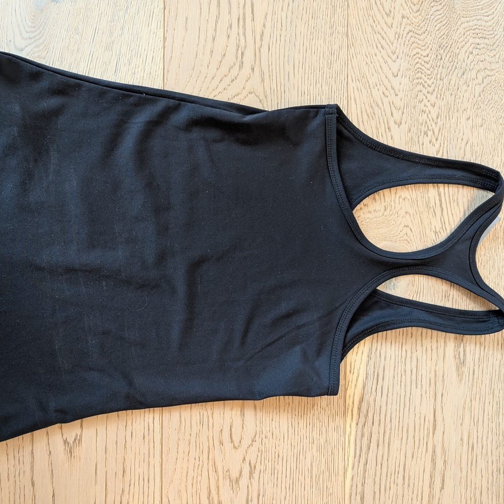 Source Unknown Black Racerback Tank Top - Picture 2 of 4